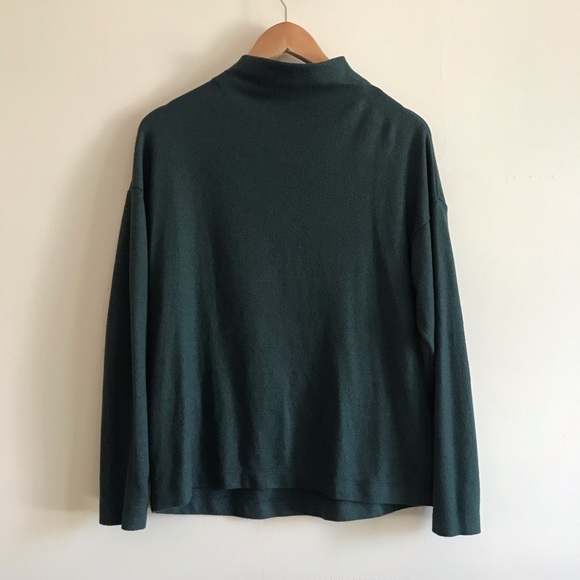 Uniqlo Sweaters - Forest green mock neck knit top